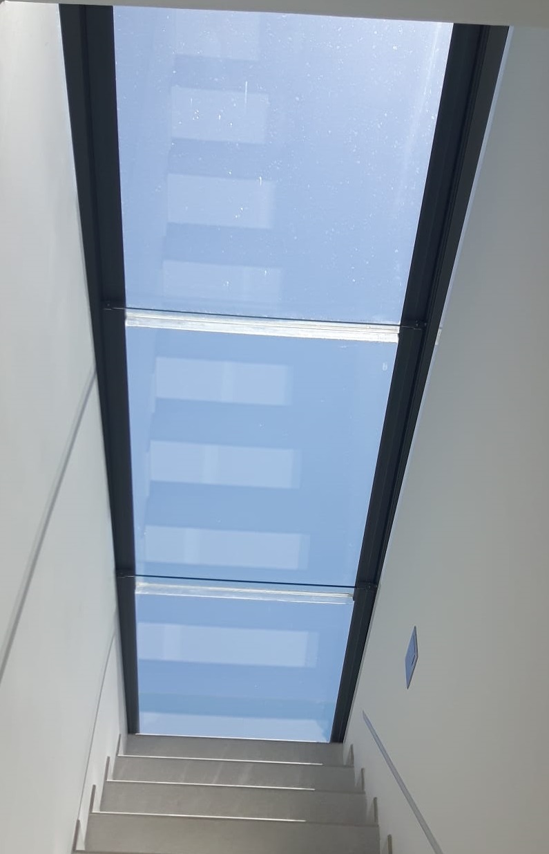 Instalación de techo móvil de cristal en Palma de Mallorca